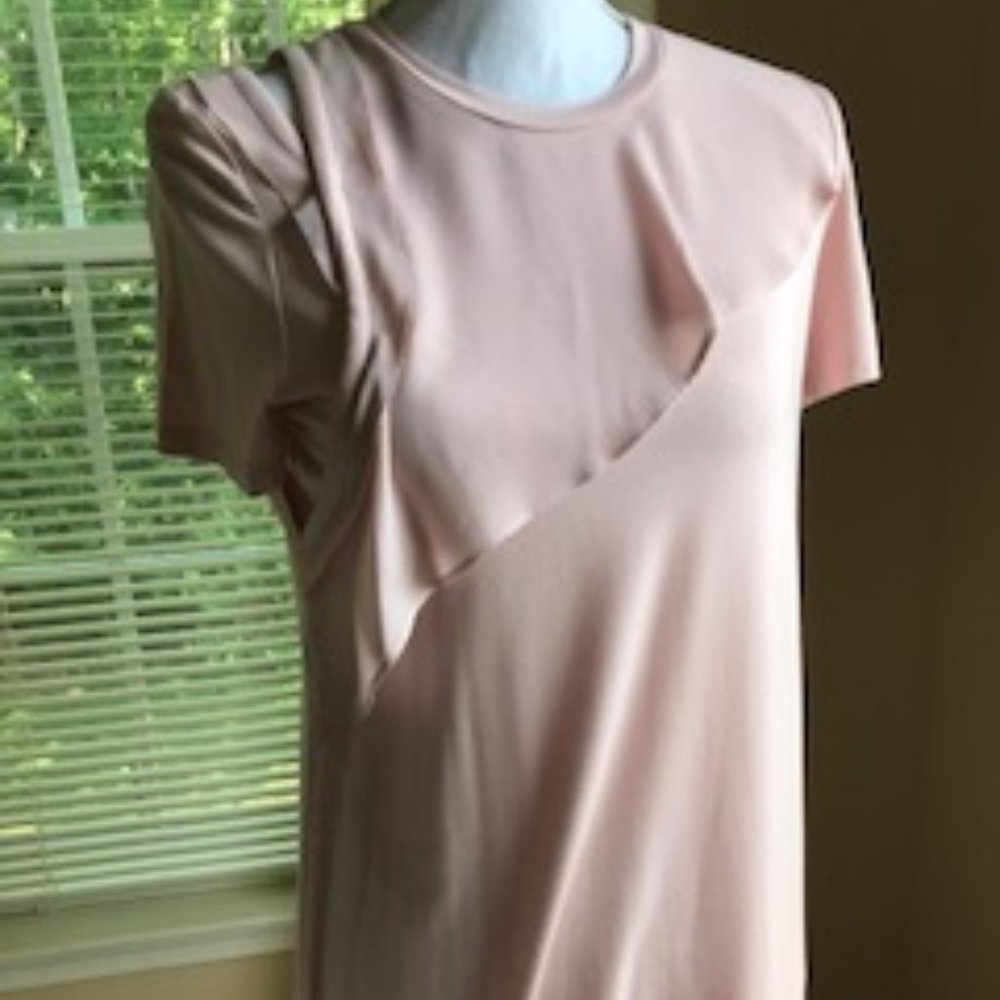 IVANKA TRUMP PINK T-SHIRT SZ SMALL